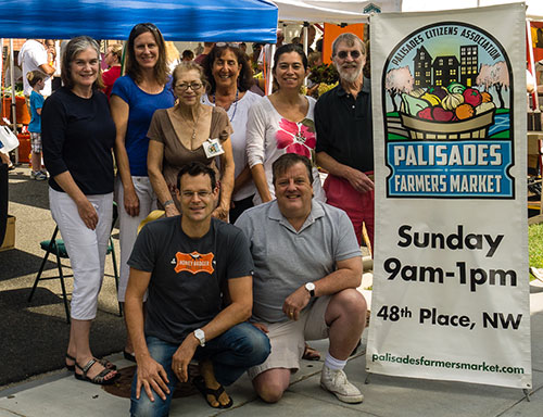 palisades market neighbors